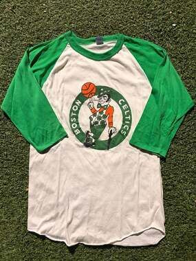Vintage Boston Celtics Logo Raglan 3/4 Sleeve Graphic T-Shirt